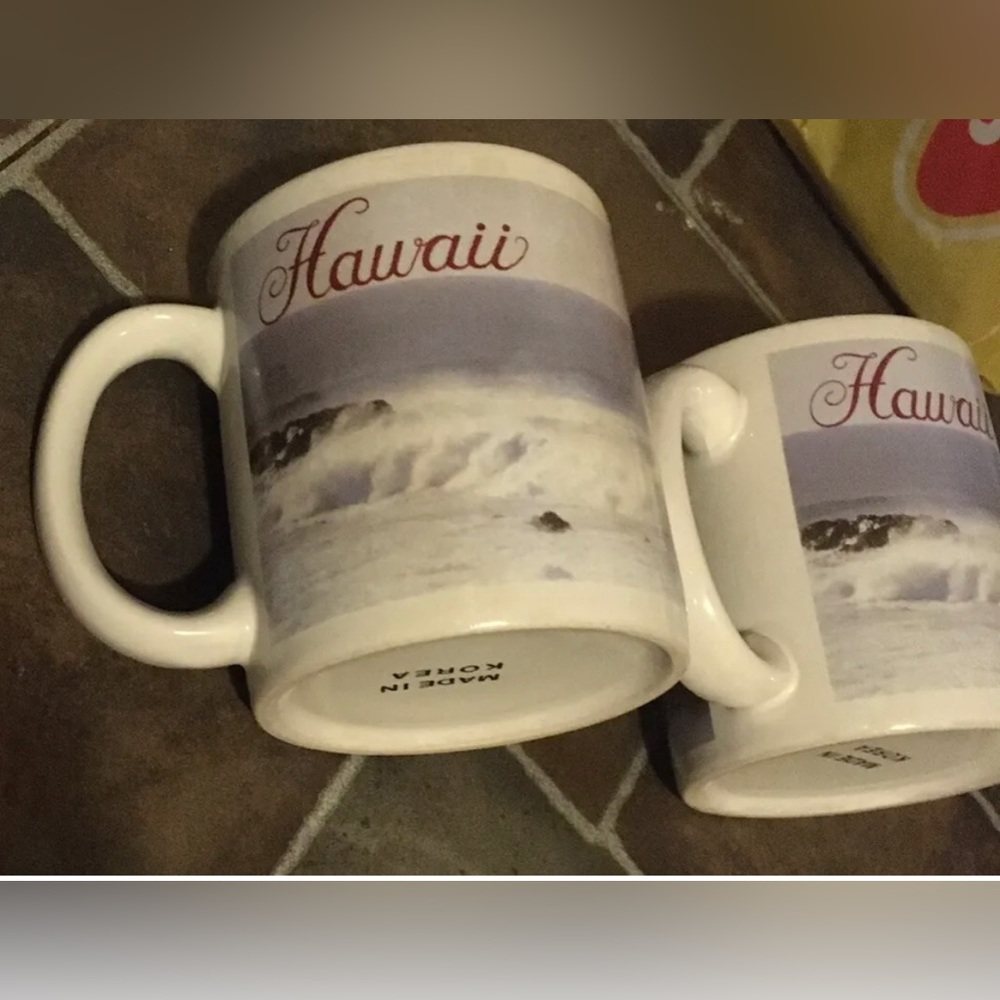 Vintage Hawaii Coffee Mug Cup Pacific Ocean Waves blue and white souvenir.